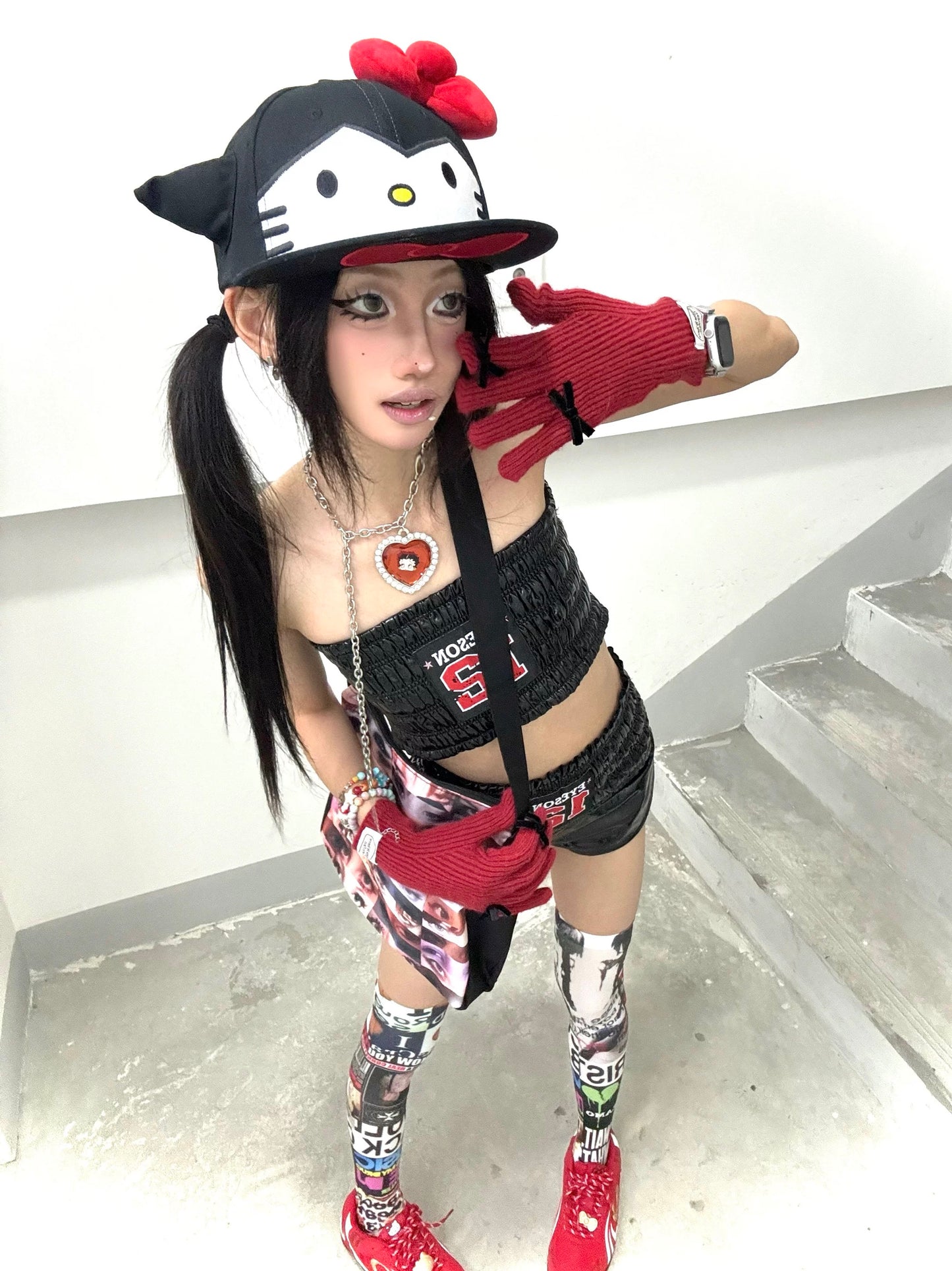 Collections Black bangs kitty hat