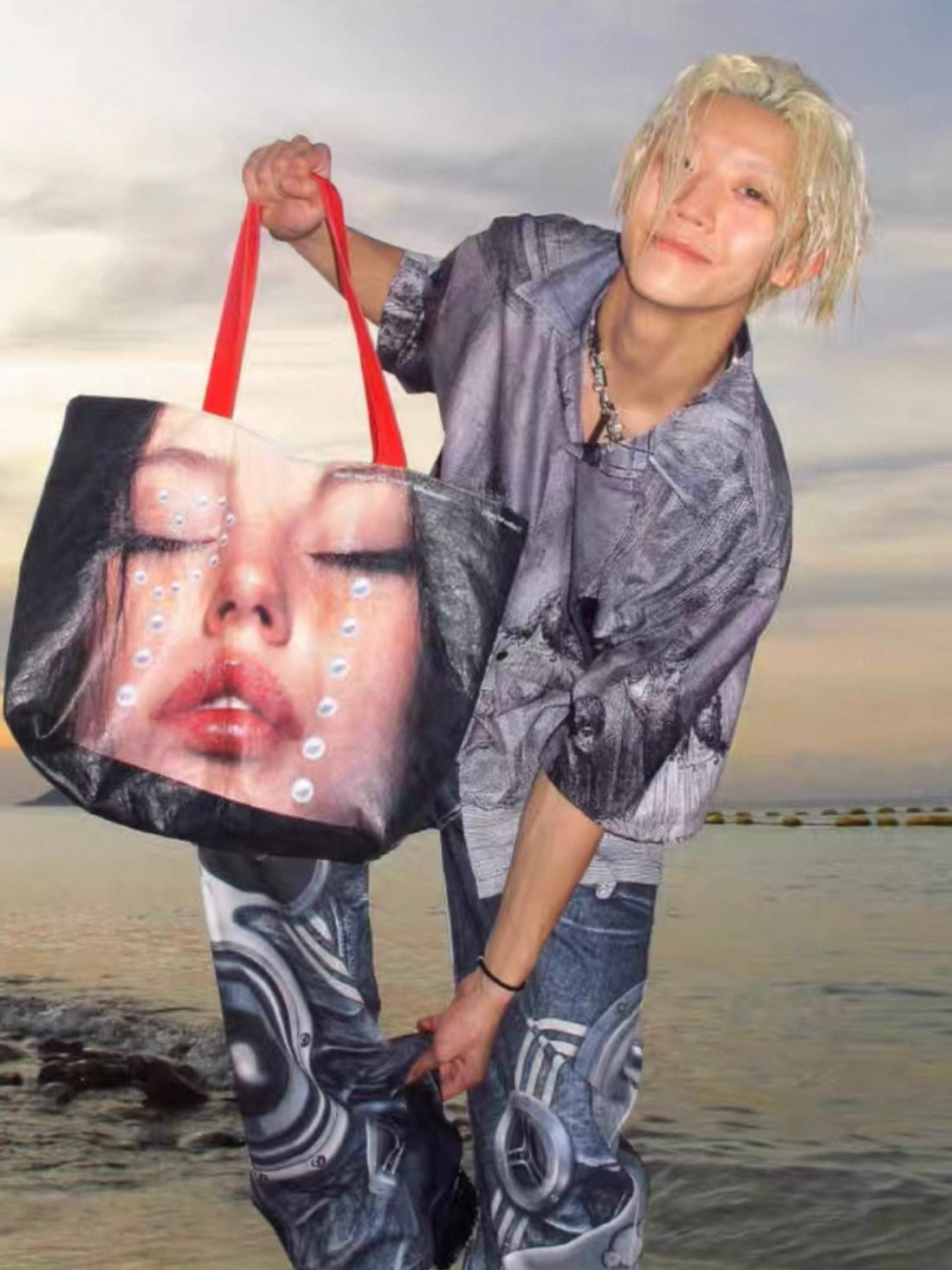 Collection Pearl tears print Tote bag