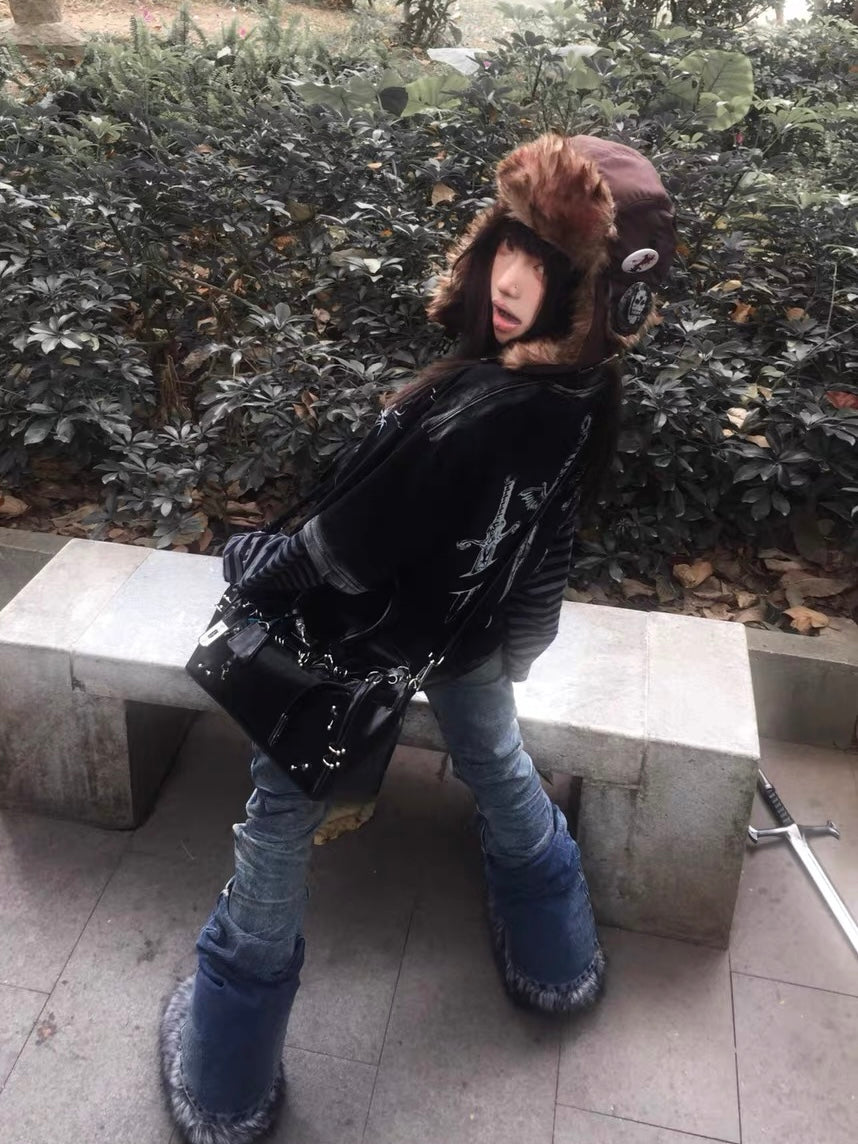 Collection Bloody Badges Ushanka hat