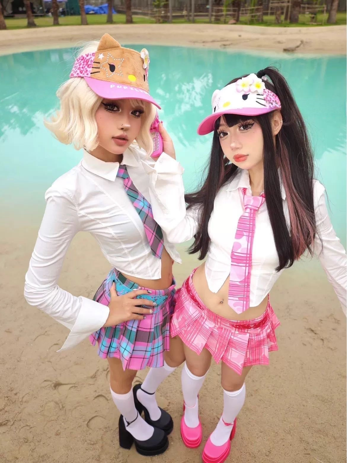 Collection Hello Kitty Plush Toy visor