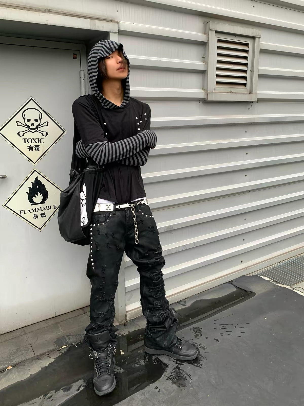 Devil Destroy it Leather waxed denim