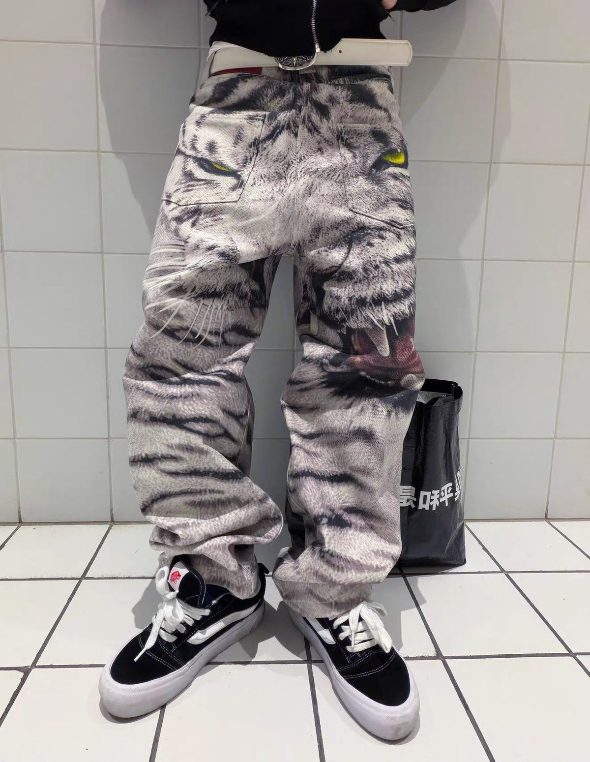 the White Tiger 3D printing waxed denim