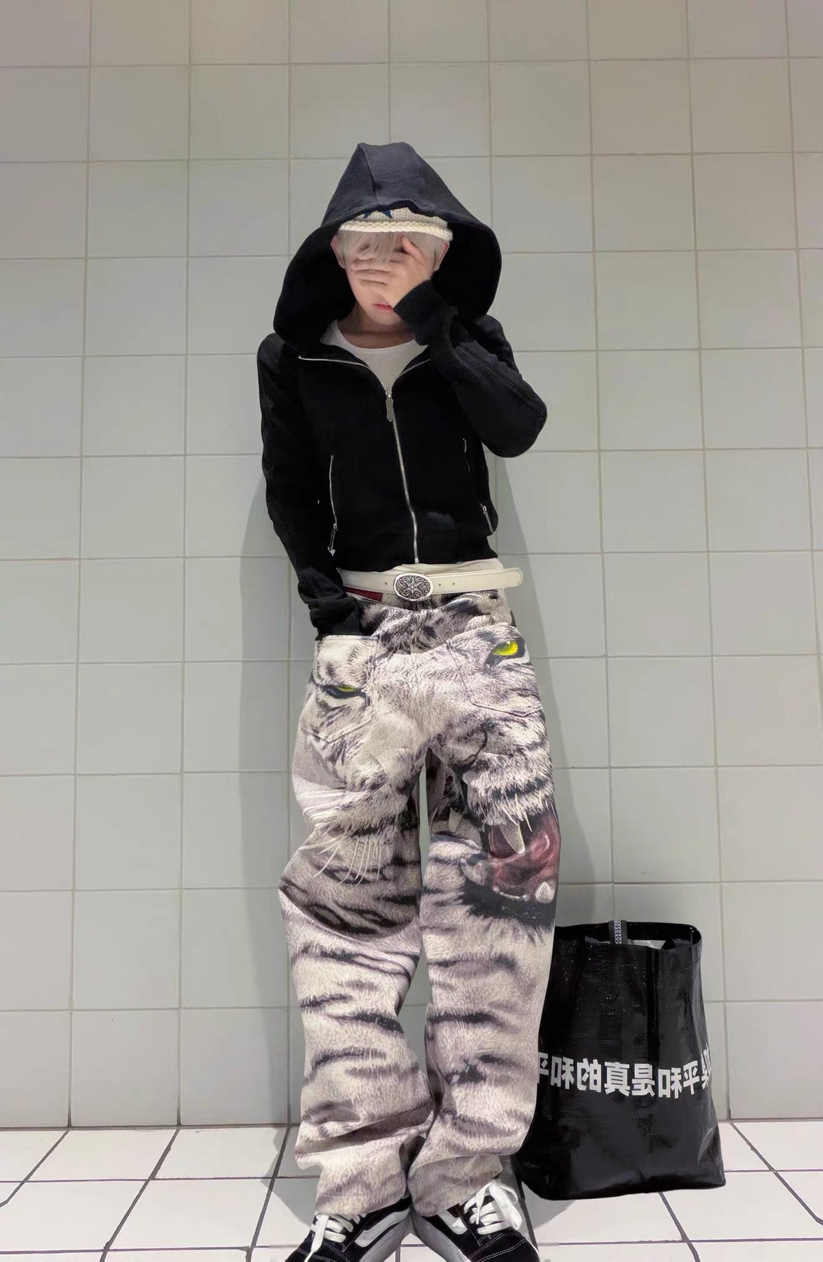 the White Tiger 3D printing waxed denim