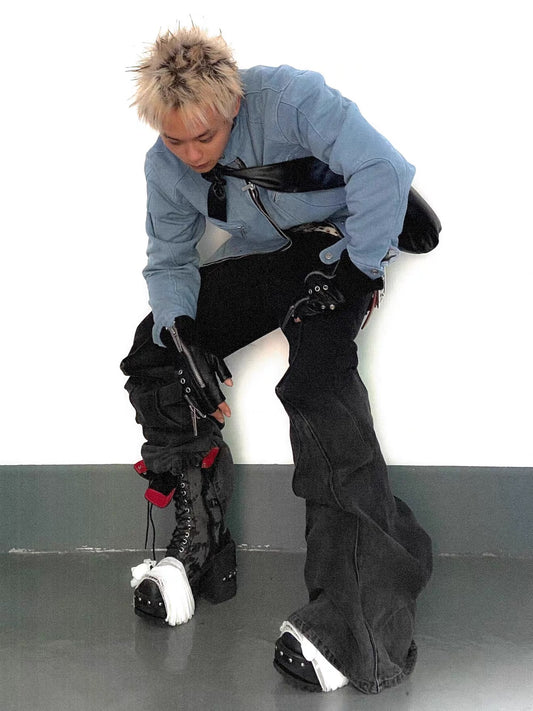 Vamp made the Dracula jeans